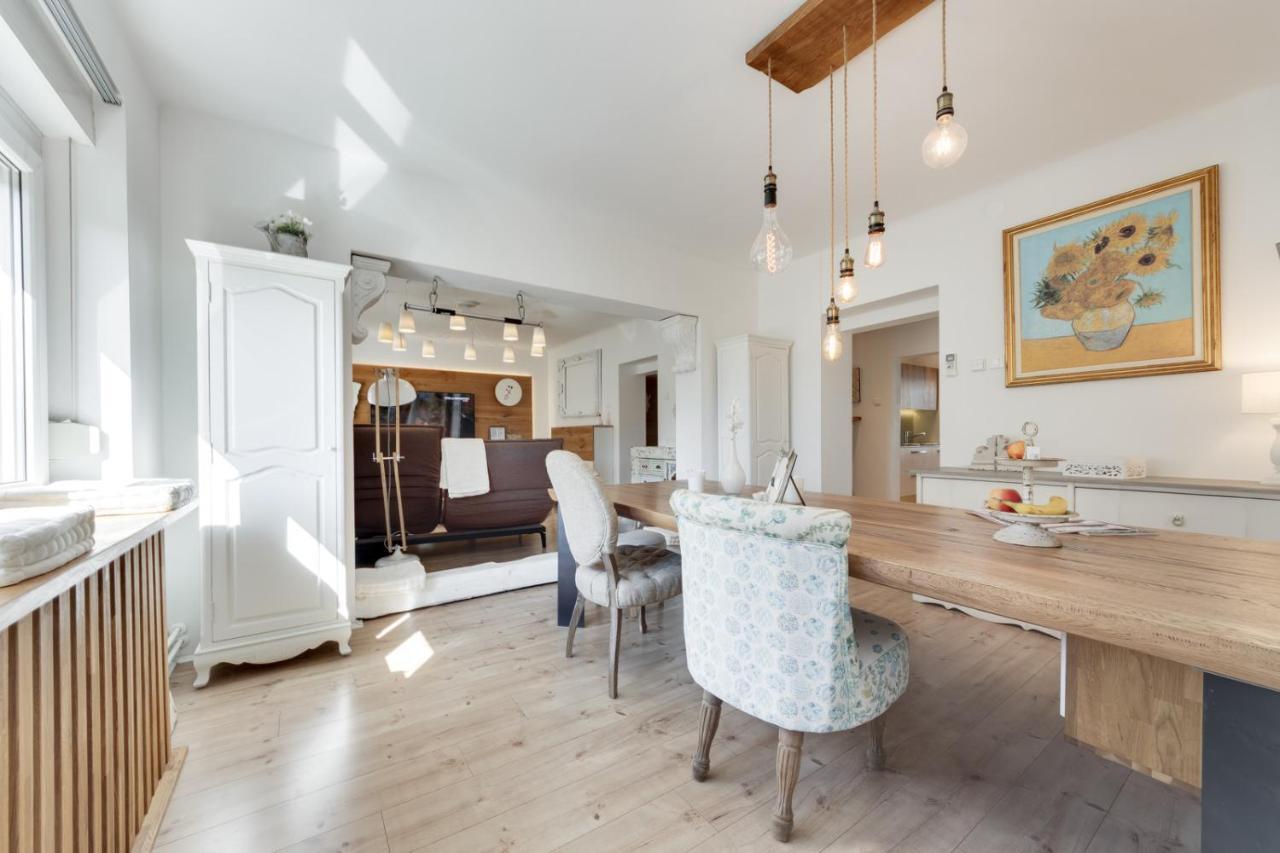 Amazing Apartment In Downtown Maribor Exterior photo